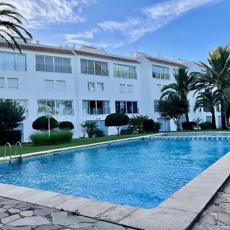 Apartman Apartmento En Rotas Con Piscina *